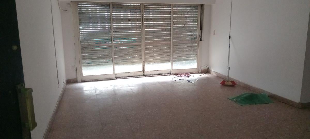 Foto de PH DE 5 AMBIENTES SOLO PARA USO COMERCIAL – SIN EXPENSAS - Gorriti y, imagen 1