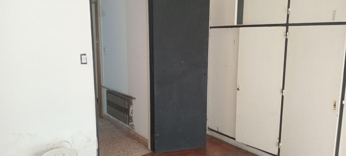 Foto de PH DE 5 AMBIENTES SOLO PARA USO COMERCIAL – SIN EXPENSAS - Gorriti y, imagen 1