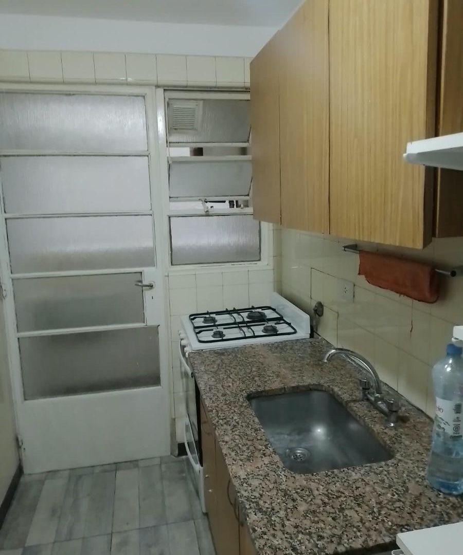 Foto de DEPTO 2 AMBIENTES INTERNO - BUEN ESTADO - Salguero al 3000, imagen 4