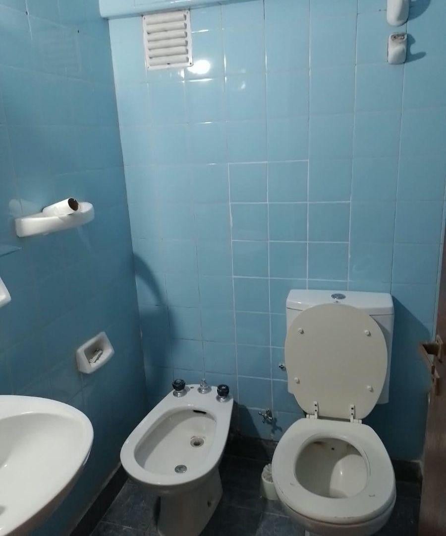 Foto de DEPTO 2 AMBIENTES INTERNO - BUEN ESTADO - Salguero al 3000, imagen 5