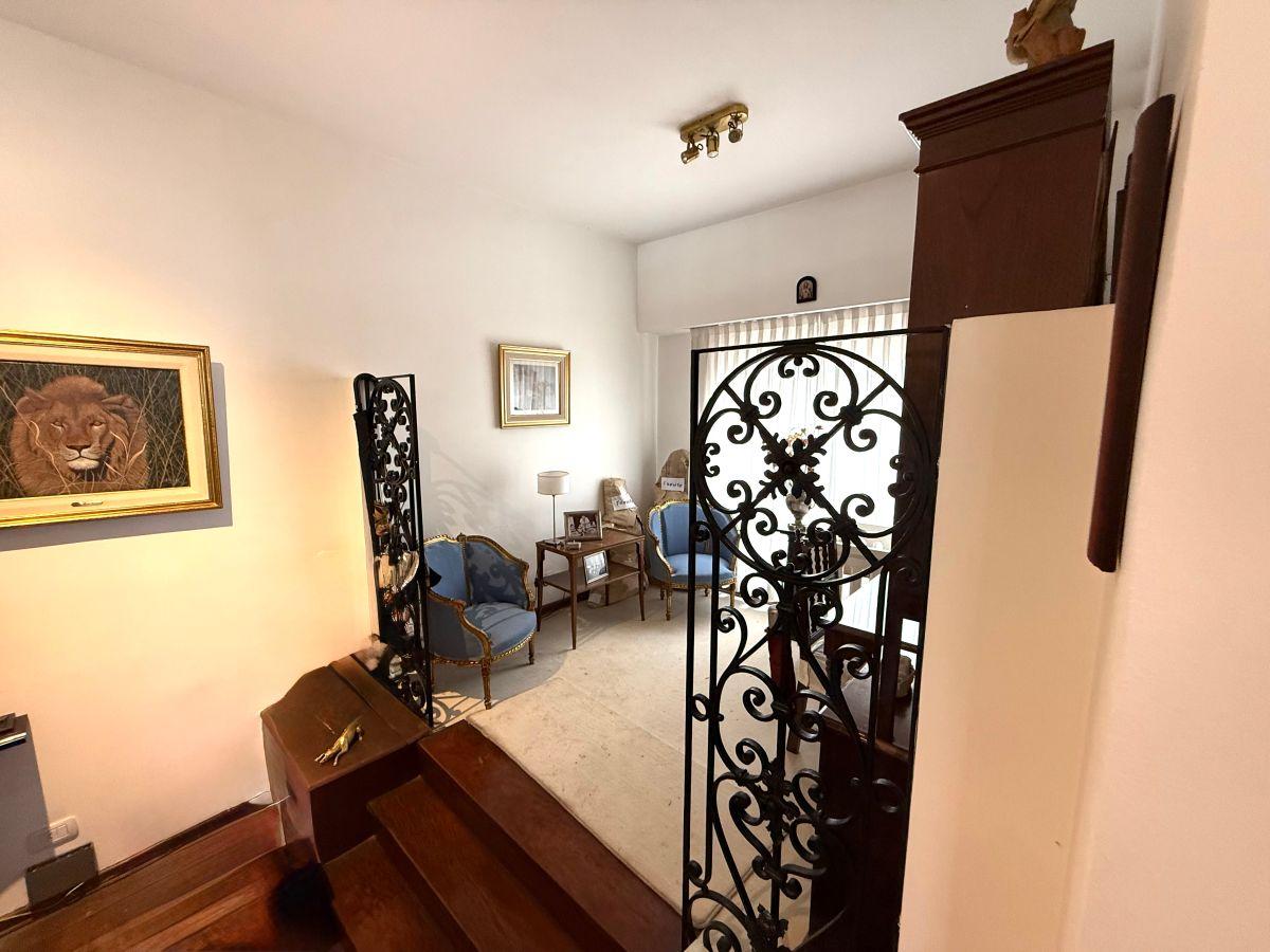 Foto de Gran casa con 4 dormitorios y pileta a pocos metros de Av de los Incas, imagen 5