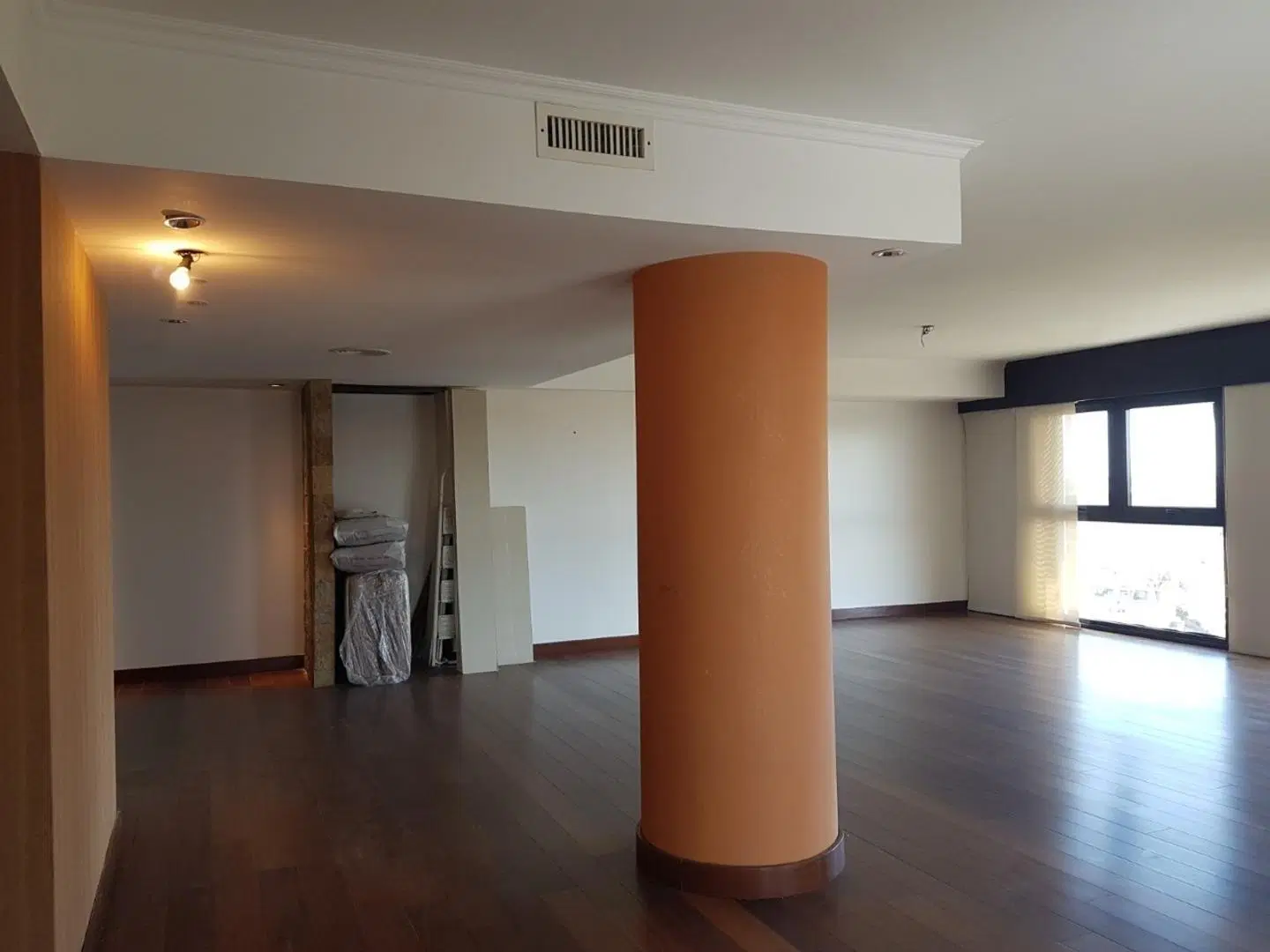 Excelente departamento en duplex con amarra en Marinas Golf 2