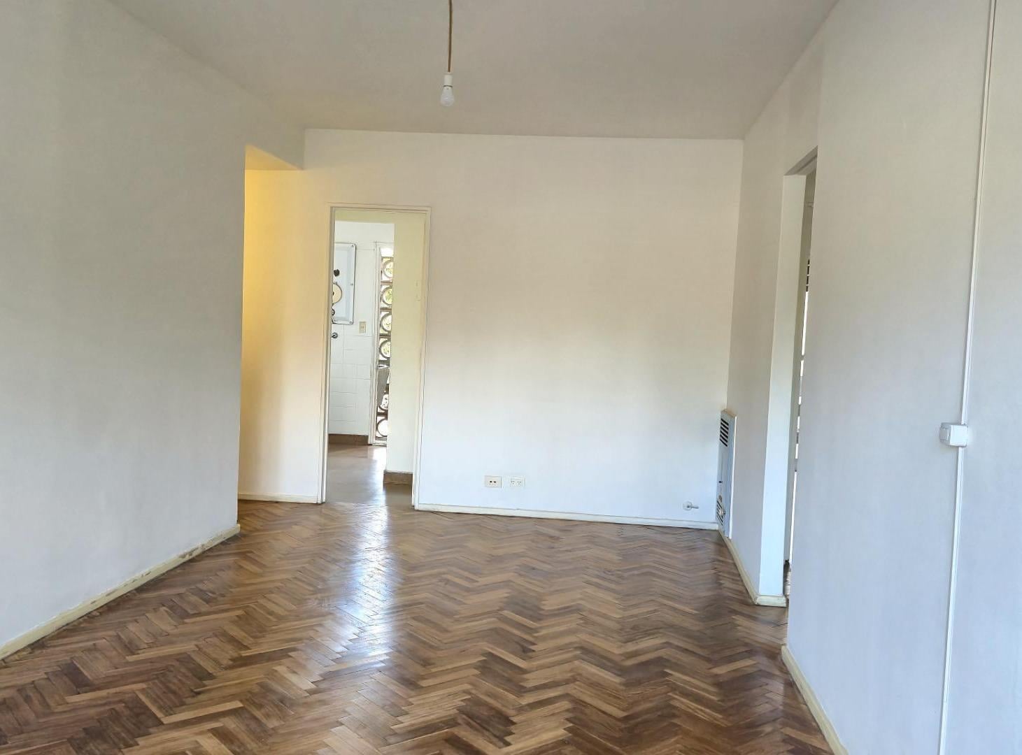 Foto de DEPARTAMENTO EN ALQUILER 3 AMBIENTES ACASSUSO SAN ISIDRO, imagen 2