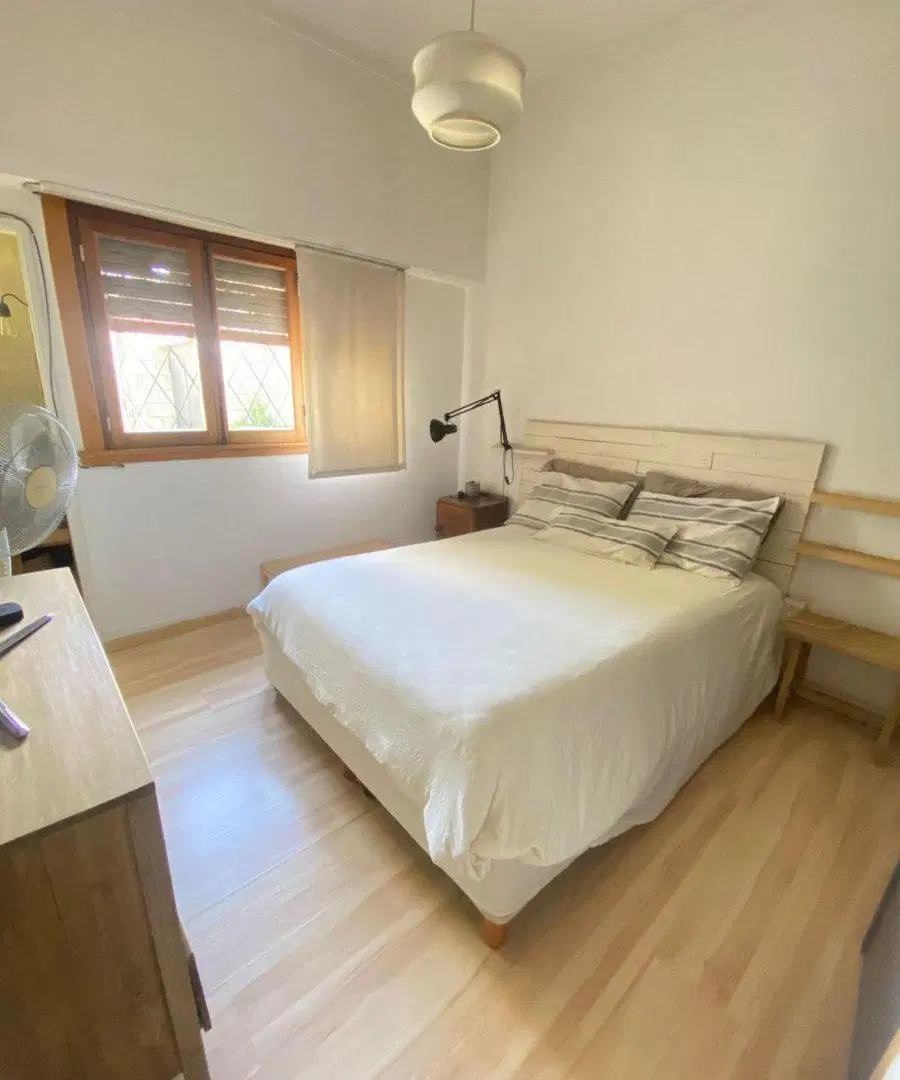 Castelar Sur - Exc Chalet con Depto independiente 5