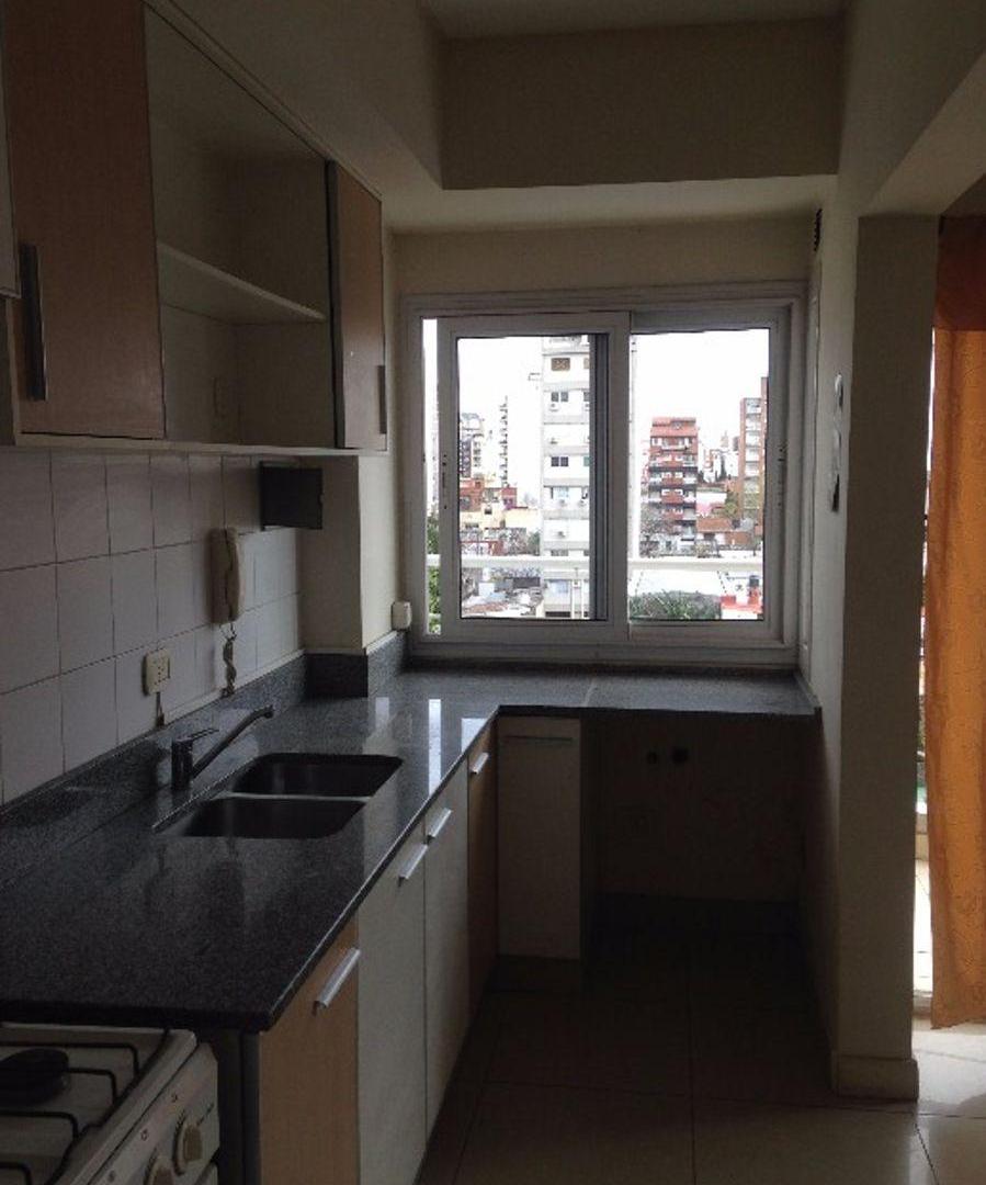 Foto de DEPARTAMENTO DE 2 AMBIENTES EN LANUS ESTE A POCAS CUADRAS DE LA ESTACION, imagen 3