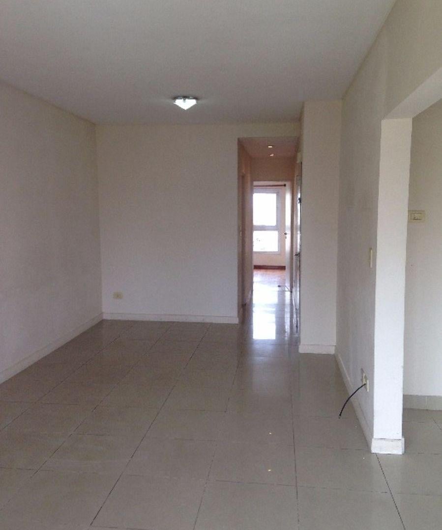 Foto de DEPARTAMENTO DE 2 AMBIENTES EN LANUS ESTE A POCAS CUADRAS DE LA ESTACION, imagen 2