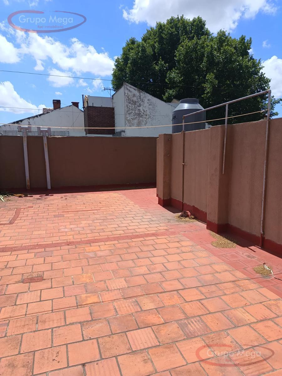 Casa Multifamiliar 2 PH Medida Lote 10.03 X 18.25 1