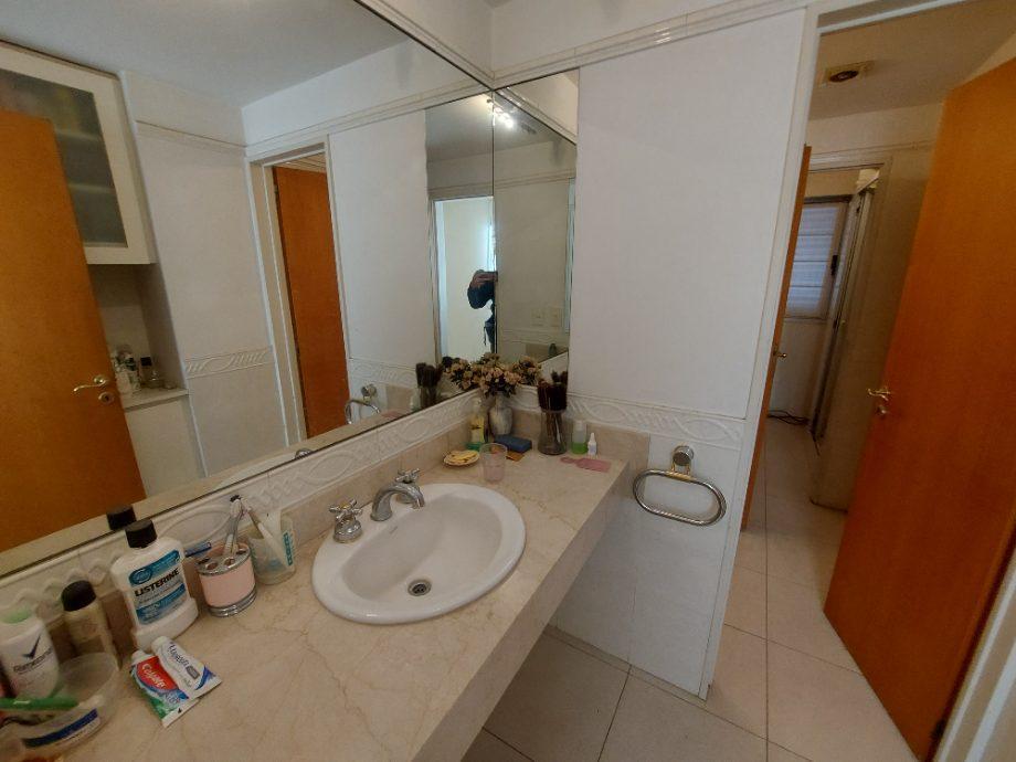 Chalet con Pileta y Fondo Libre - Banfield 5