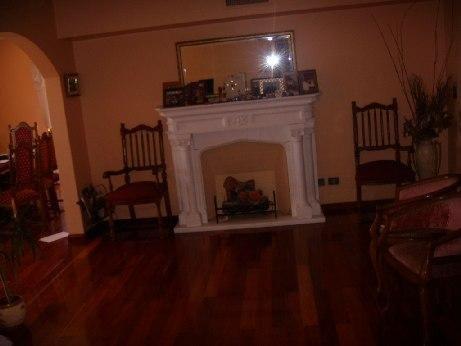 Nueva Tasacion! Impecable Depto de Cinco Ambientes con Cochera! 2