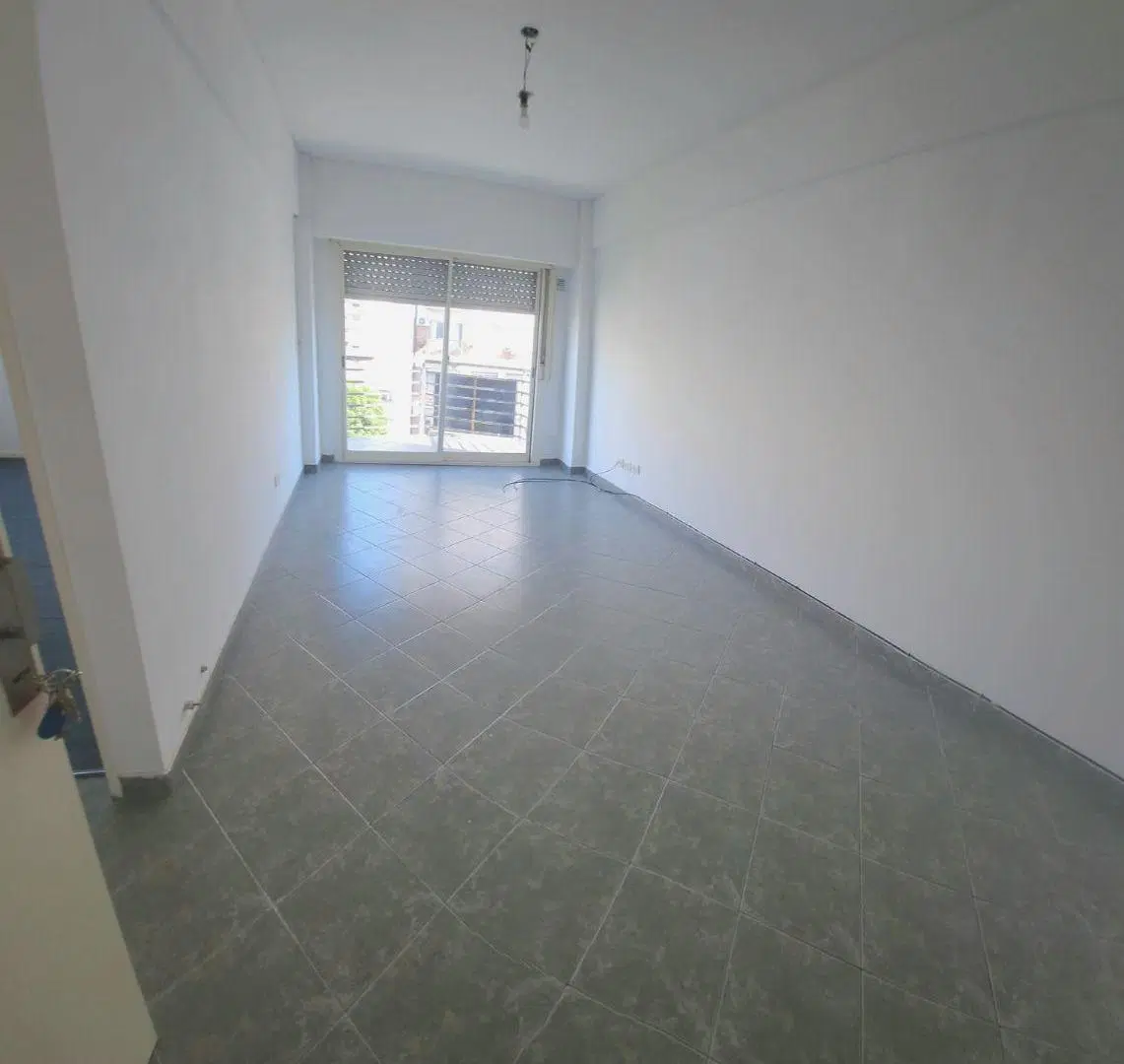 Departamento dos ambientes en excelente ubicación 4