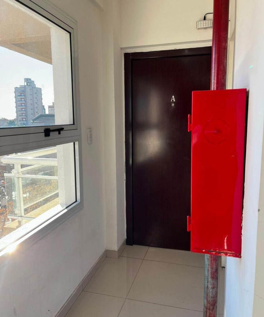 Foto de Departamento 2 Ambientes con cochera, imagen 3