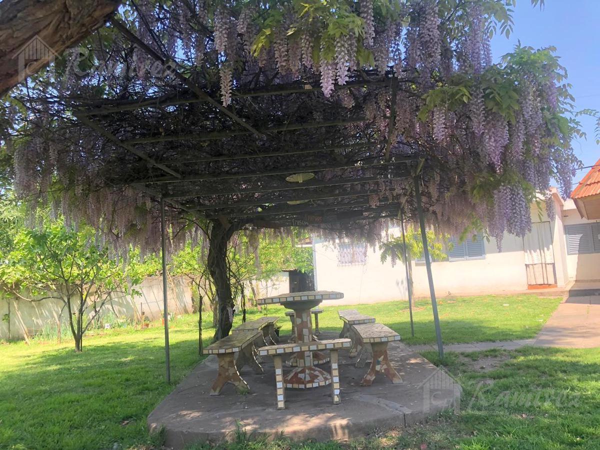 Quinta 3 Ambientes en Venta - Moreno 4