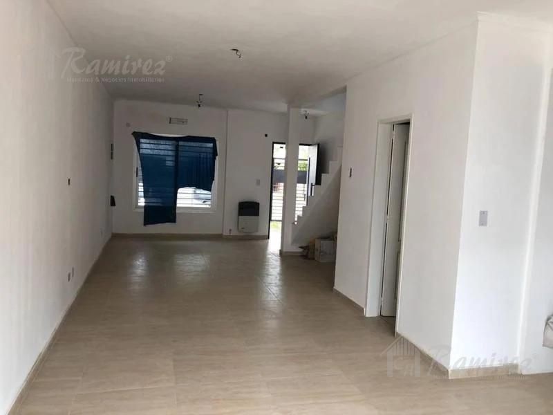Excelente Duplex 4 Amb. En Venta - Ituzaingó