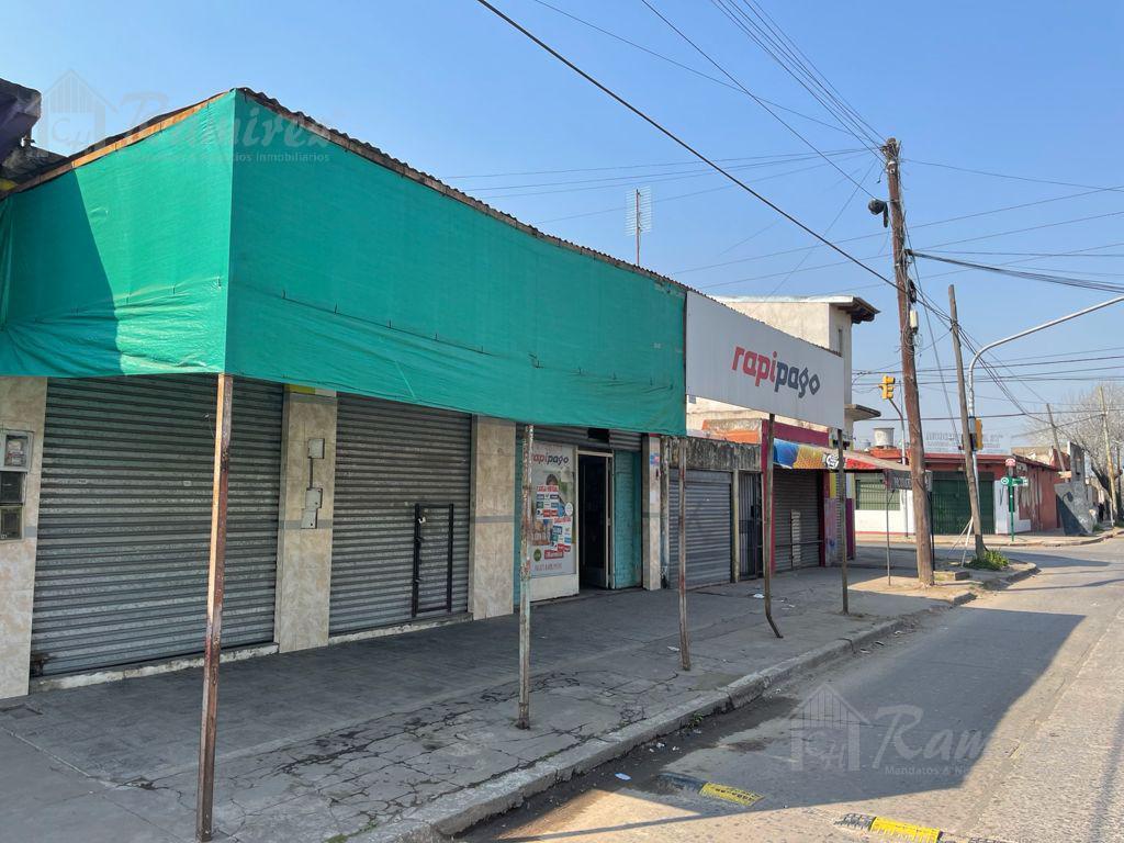 Locales en Venta - Merlo 2