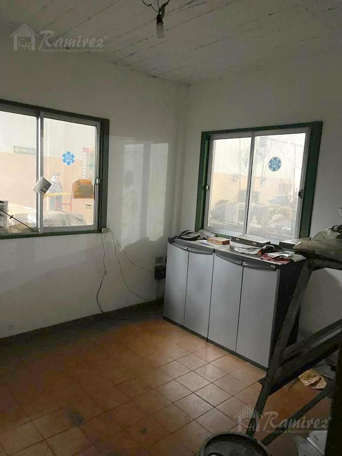 Galpón en Venta - Ituzaingó 4