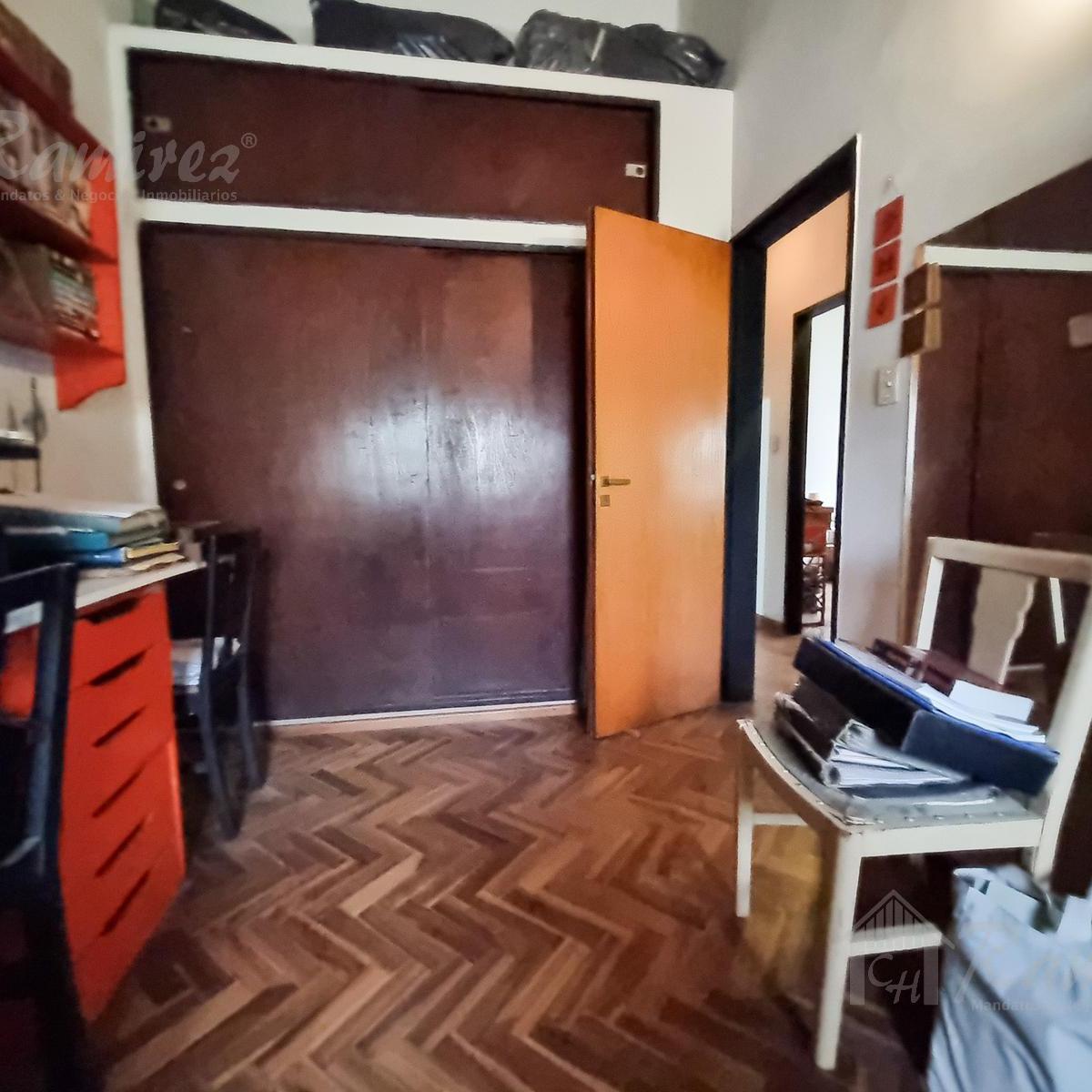 Casa en Chalet en Venta 4 Ambientes, Moreno Centro 3