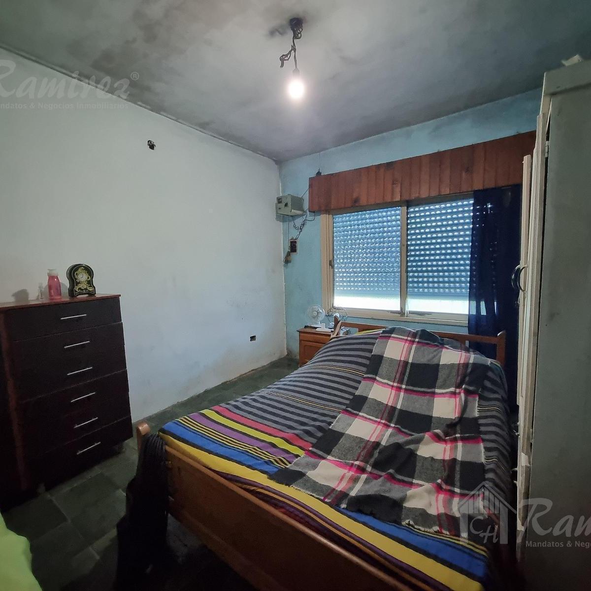 Casa 3 Ambientes en Venta a Reciclar La Perlita, Moreno Norte 1