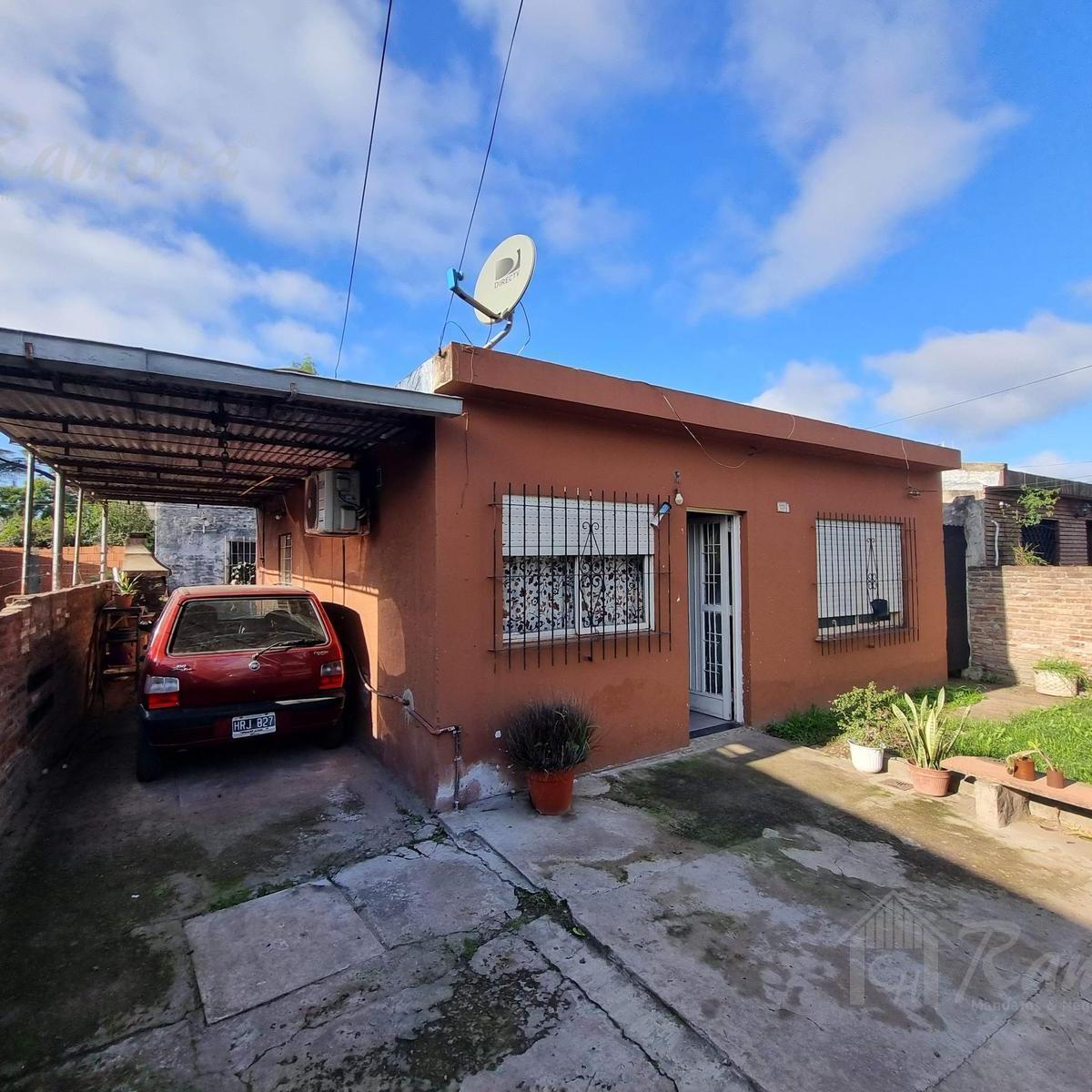 Casa 3 Ambientes en Venta a Reciclar La Perlita, Moreno Norte 4