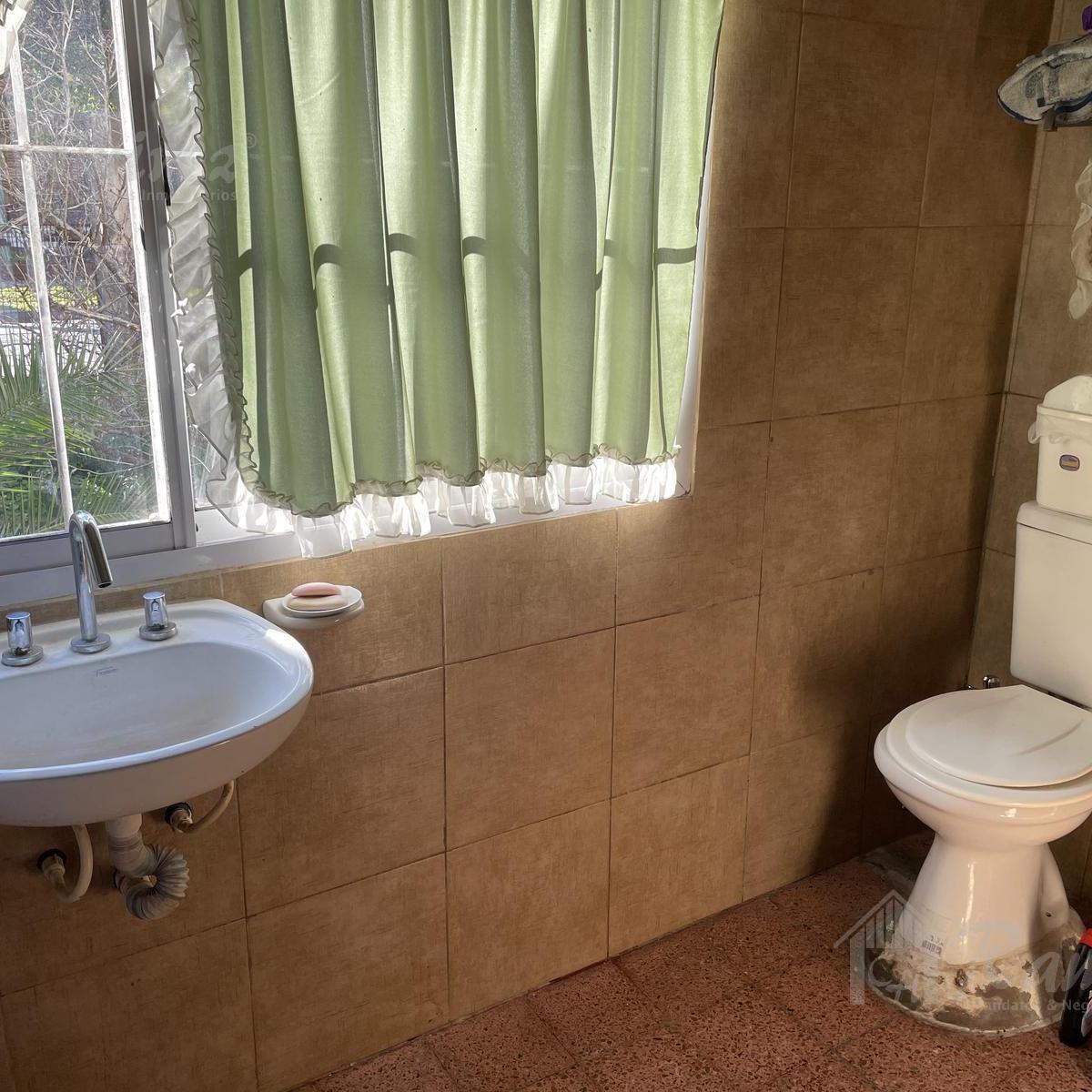 Casa y Departamento en Venta Oportunidad, Ituzaingo Norte 5