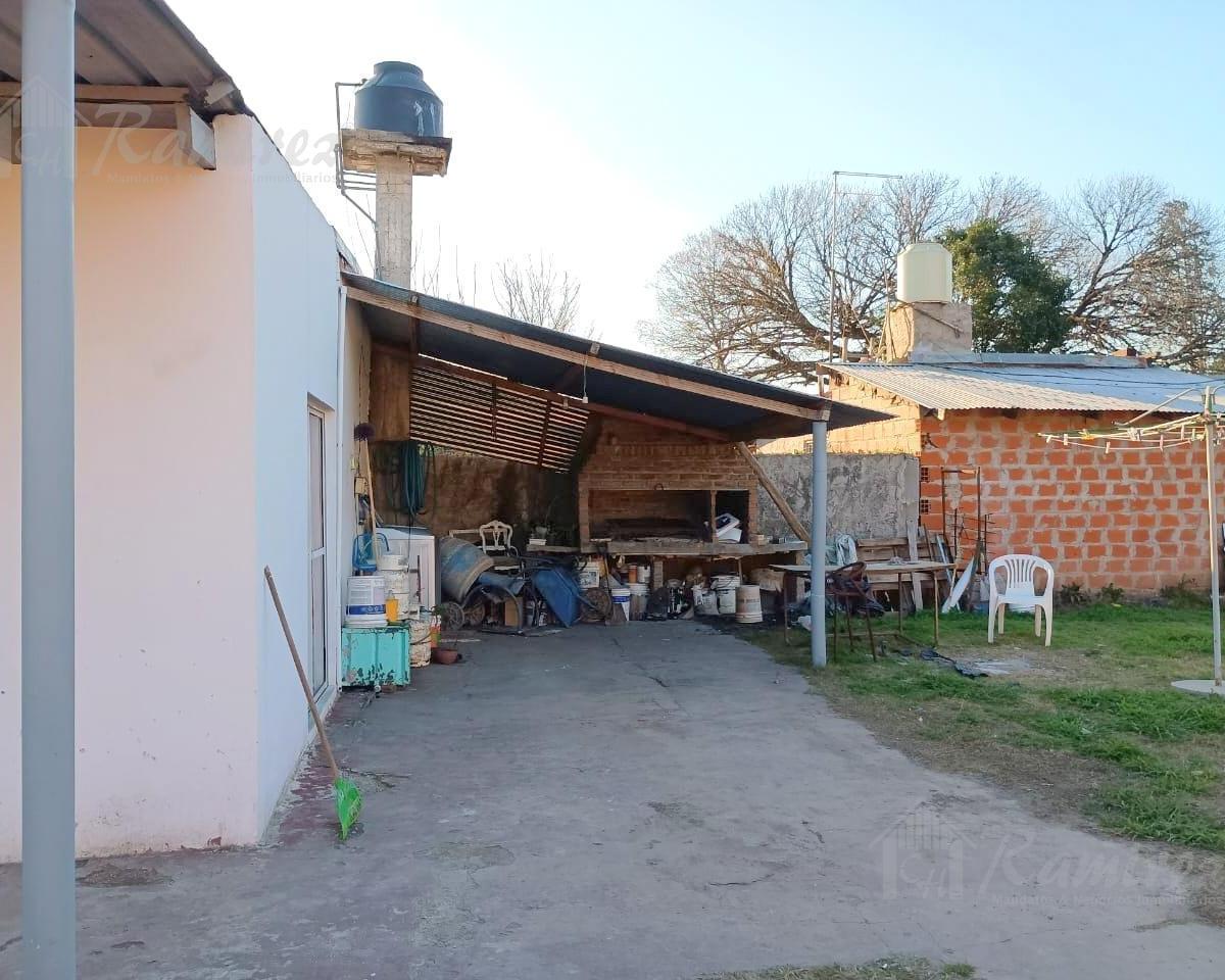 Terreno Con Mejoras En Venta - Francisco Alvarez, Moreno