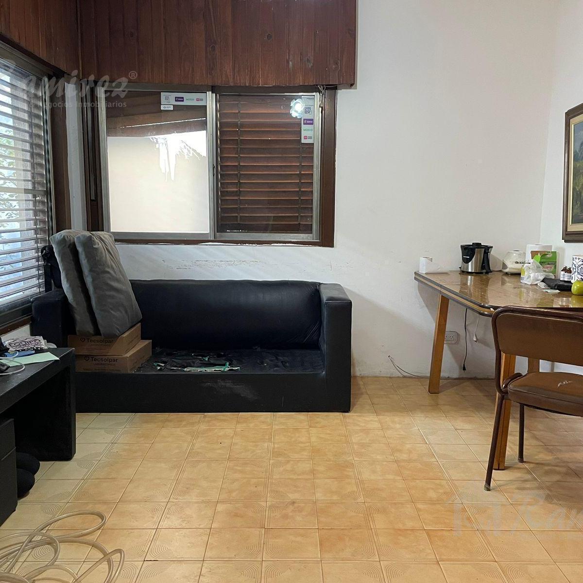 Foto de Casa 4 Ambientes En Venta - Ramos Mejia *Reservada*, imagen 2