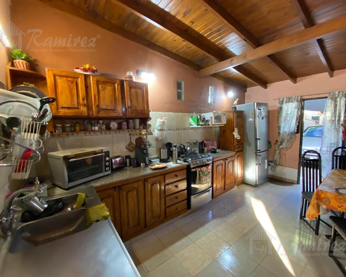 Casa 4 Ambientes En Venta - General Rodriguez