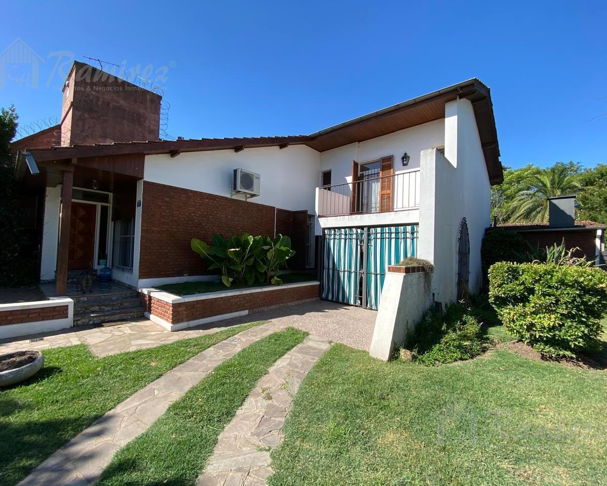Casa 4 Ambientes En Venta - Francisco Alvarez, Moreno