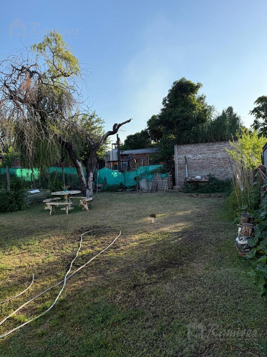 Casa 4 Ambientes En Venta - La Reja, Moreno