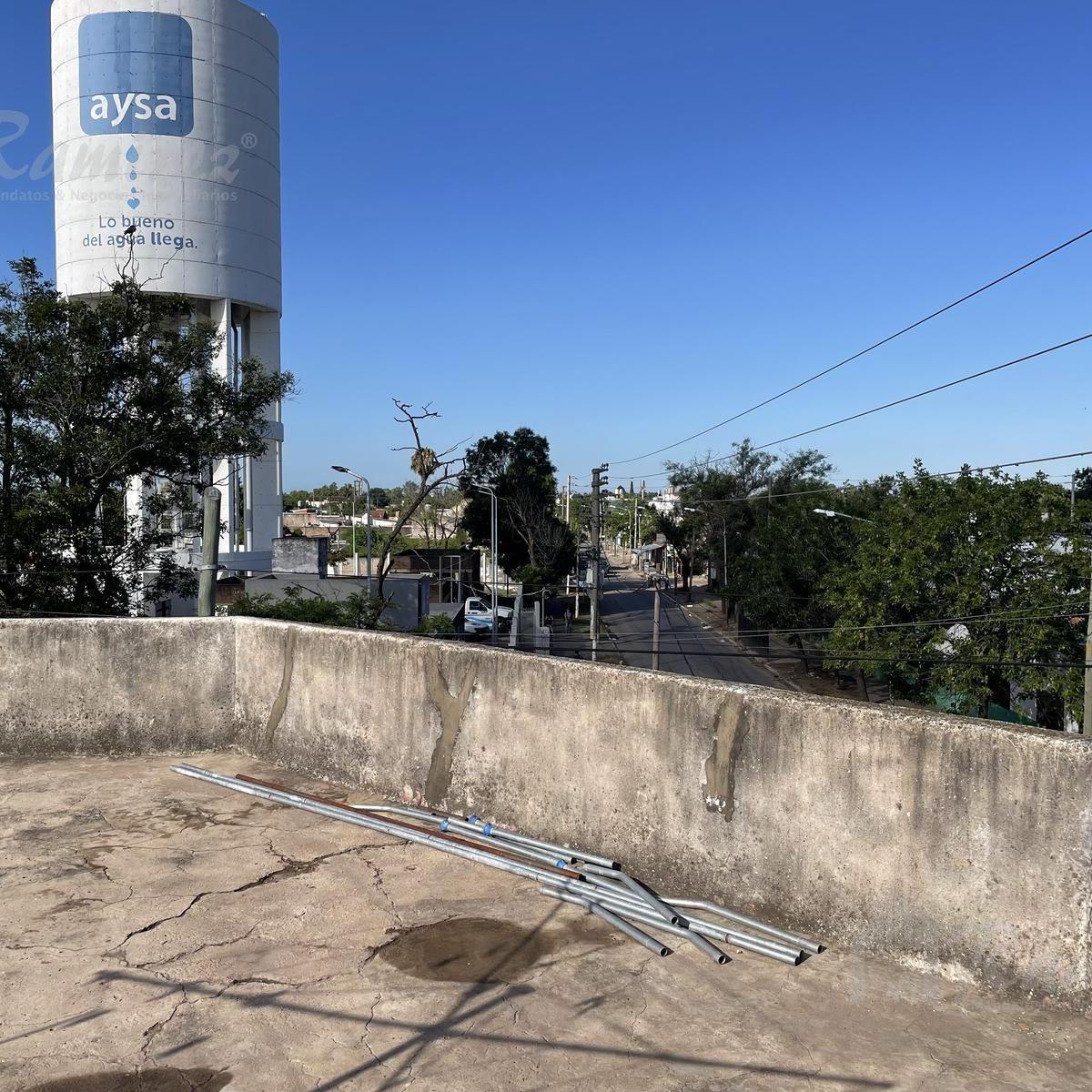 Casa y Locales en Venta Oportunidad Inversores - Merlo 2