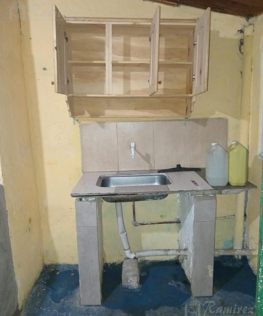 Foto de Casa y Depto. En Venta - Francisco Alvarez, Moreno, imagen 5