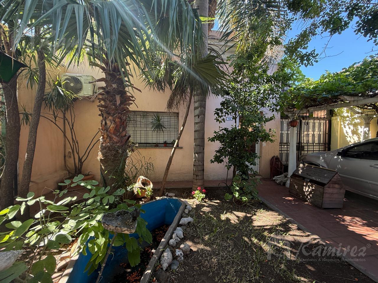 Foto de Casa Y Departamento En Venta a 800 mts. Acceso Oeste - Moron, imagen 3