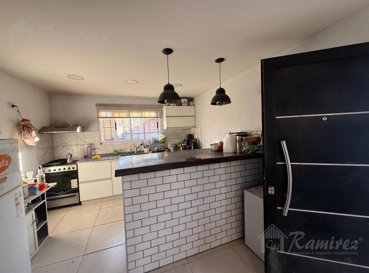 Foto de Casa 4 Ambientes En Venta - Francisco Alvarez, Moreno, imagen 3