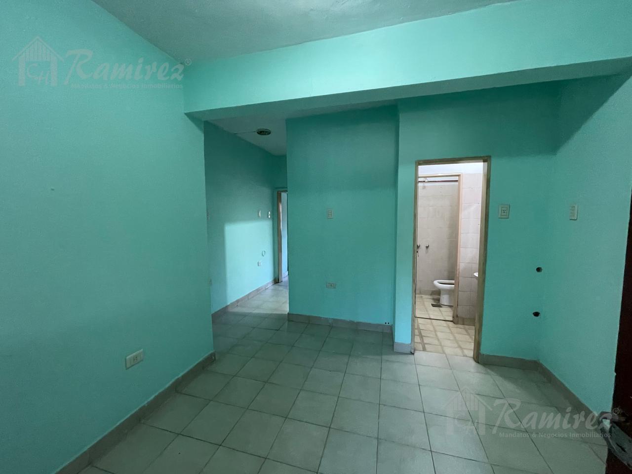 Foto de Departamento Centrico De 2 Ambientes En Alquiler - Francisco Alvarez, Moreno, imagen 3