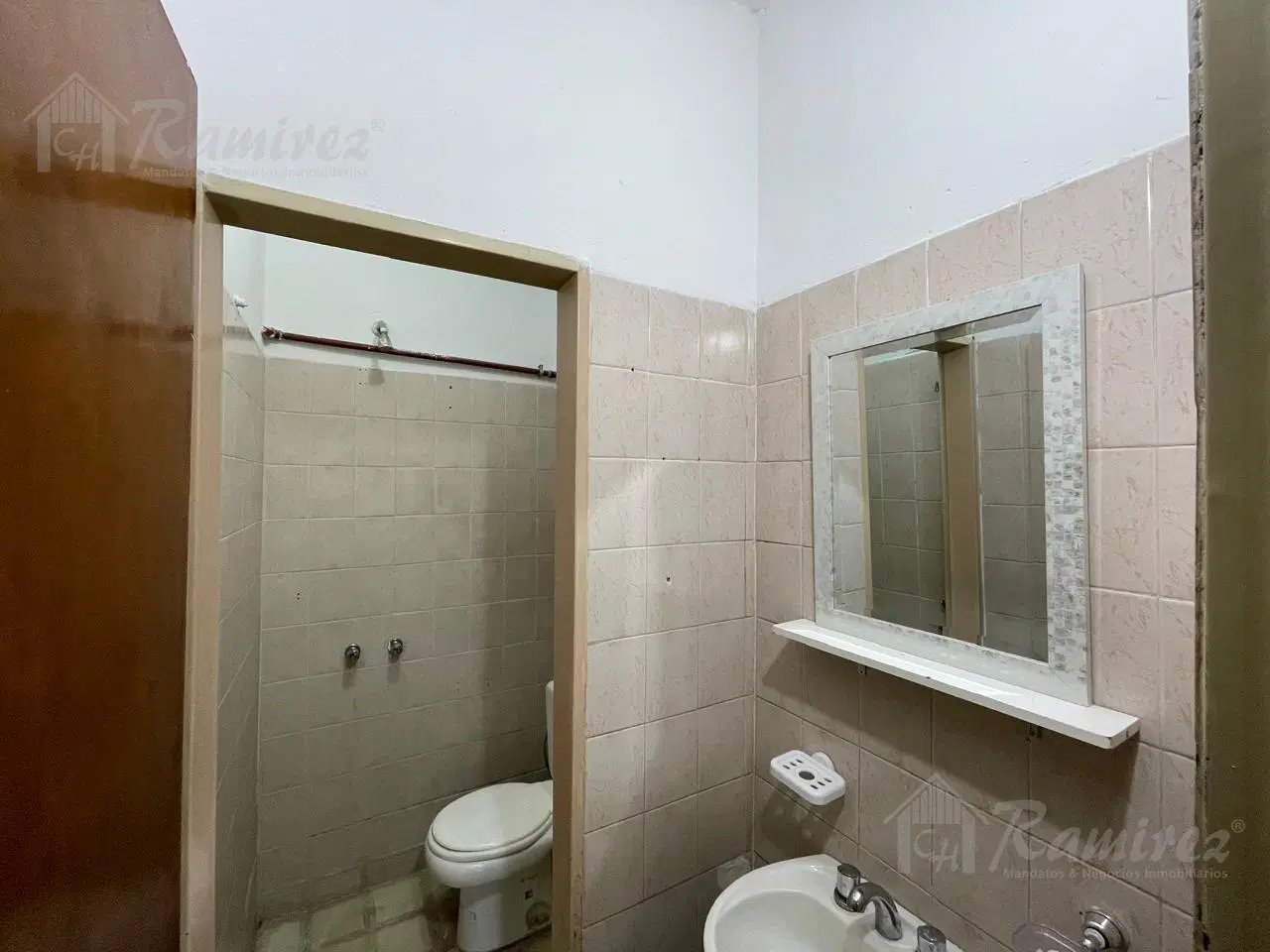 Departamento Centrico De 2 Ambientes En Alquiler - Francisco Alvarez, Moreno 5