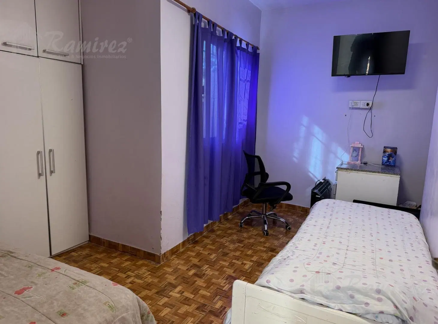 Casa 4 Amb. y Departamento En Venta - La Perlita, Moreno 8
