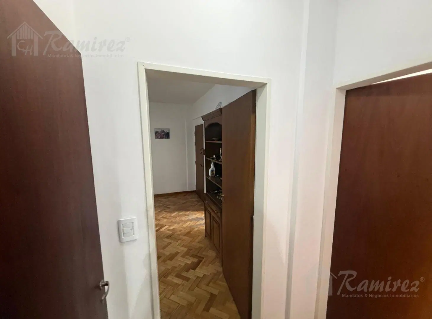 Departamento 2 Ambientes en Venta 2 Cocheras - Moreno Centro 5