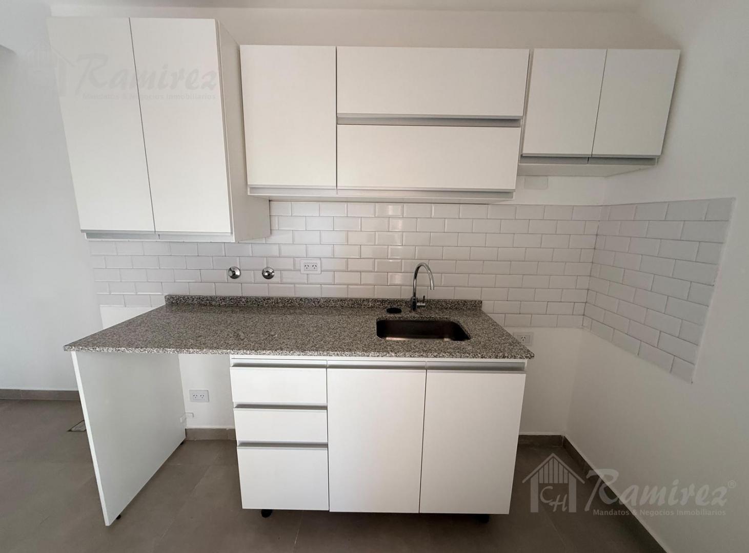 Foto de Departamento 1 Ambiente En Venta | Moreno Centro, imagen 3
