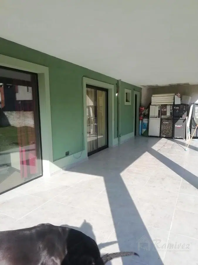 Casa En Venta 560 m2 Excelente! - Francisco Alvarez, Moreno 5