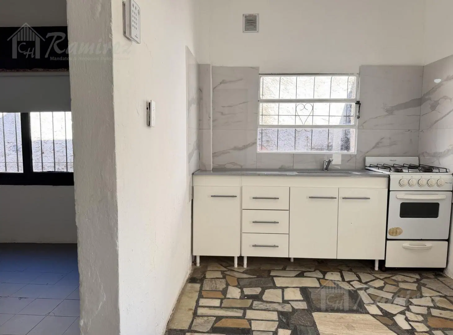 Casa 3 Ambientes y Departamentos En Venta y Alquiler - La Reja, Moreno 4