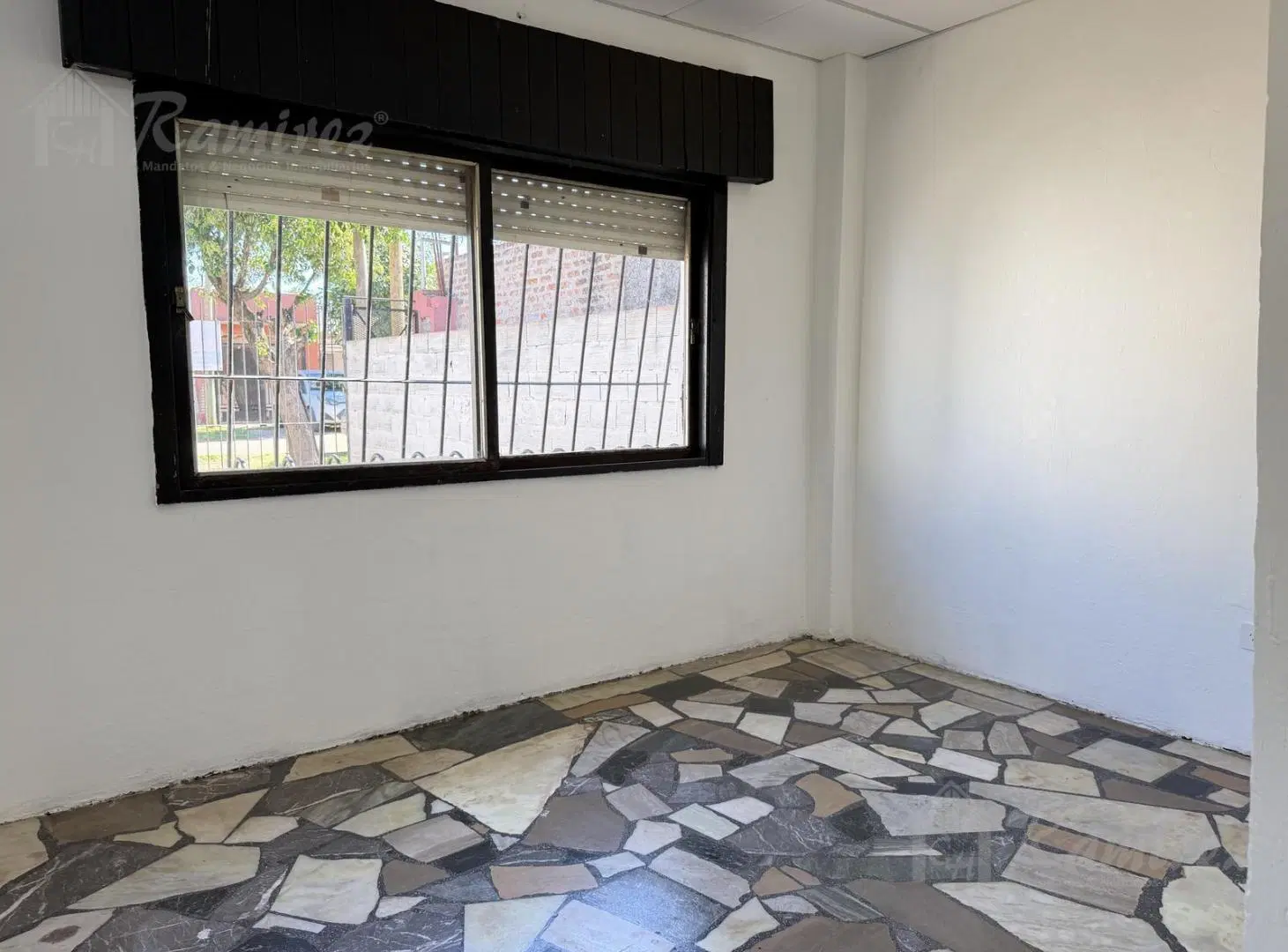 Casa 3 Ambientes y Departamentos En Venta y Alquiler - La Reja, Moreno 2