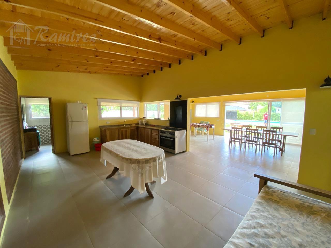 Foto de Casa 2 Ambientes Con pileta En - Francisco Alvarez, Moreno, imagen 4
