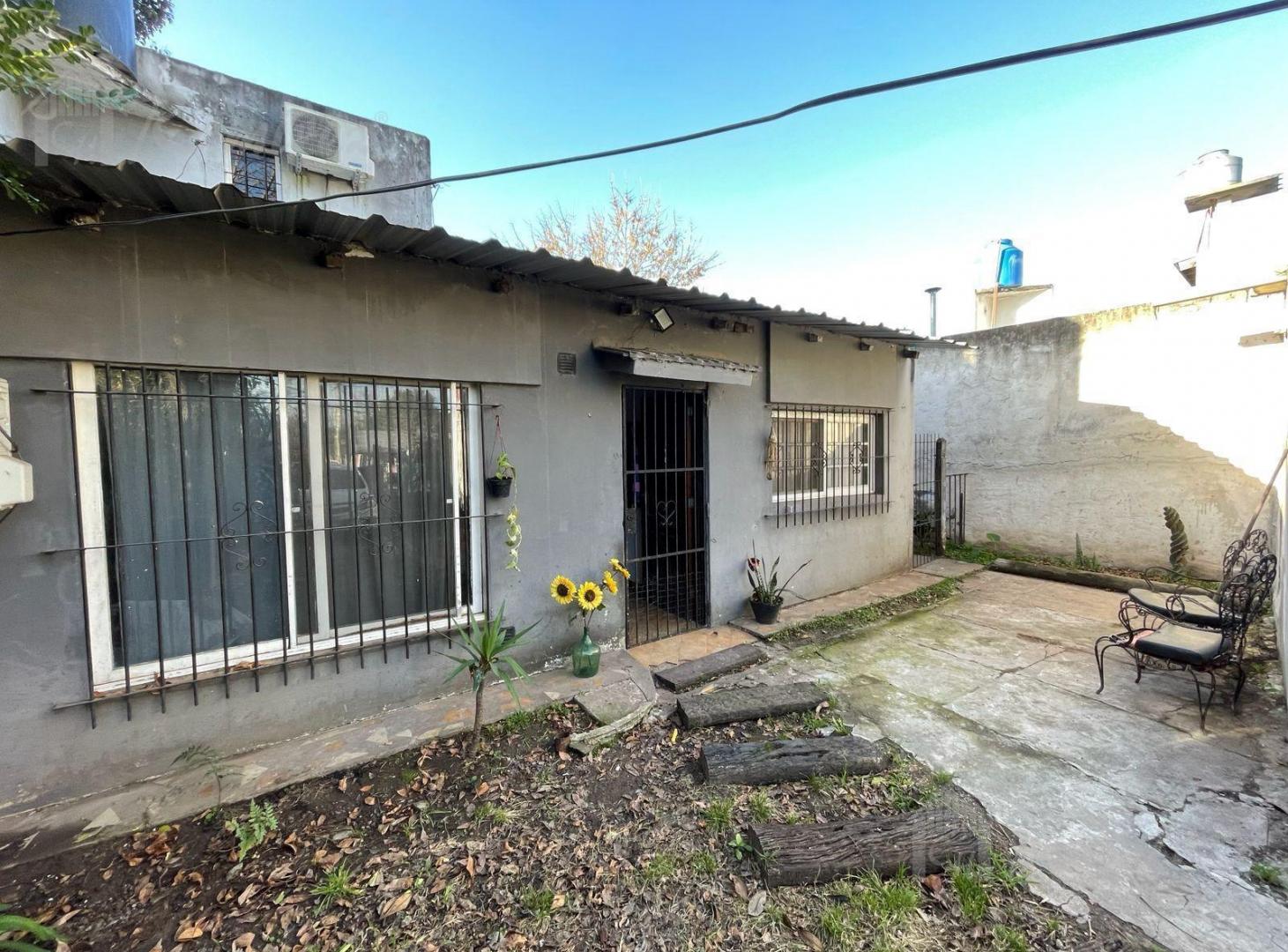 Casa 4 Ambientes En Venta - Francisco Alvarez, Moreno