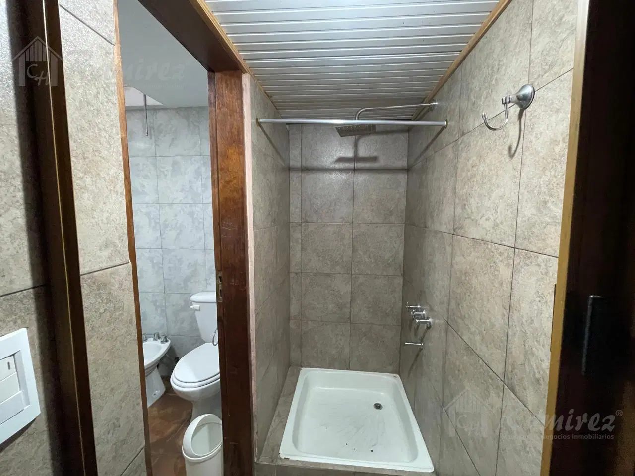 Departamento En Alquiler - Francisco Alvarez, Moreno 5