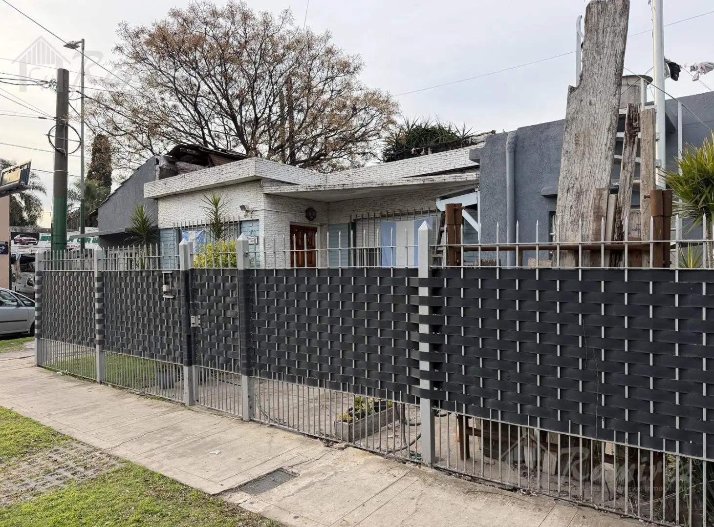 Casa y Departamento En Venta A 50 mts. Acceso Oeste Oportunidad - Ituzaingo 5