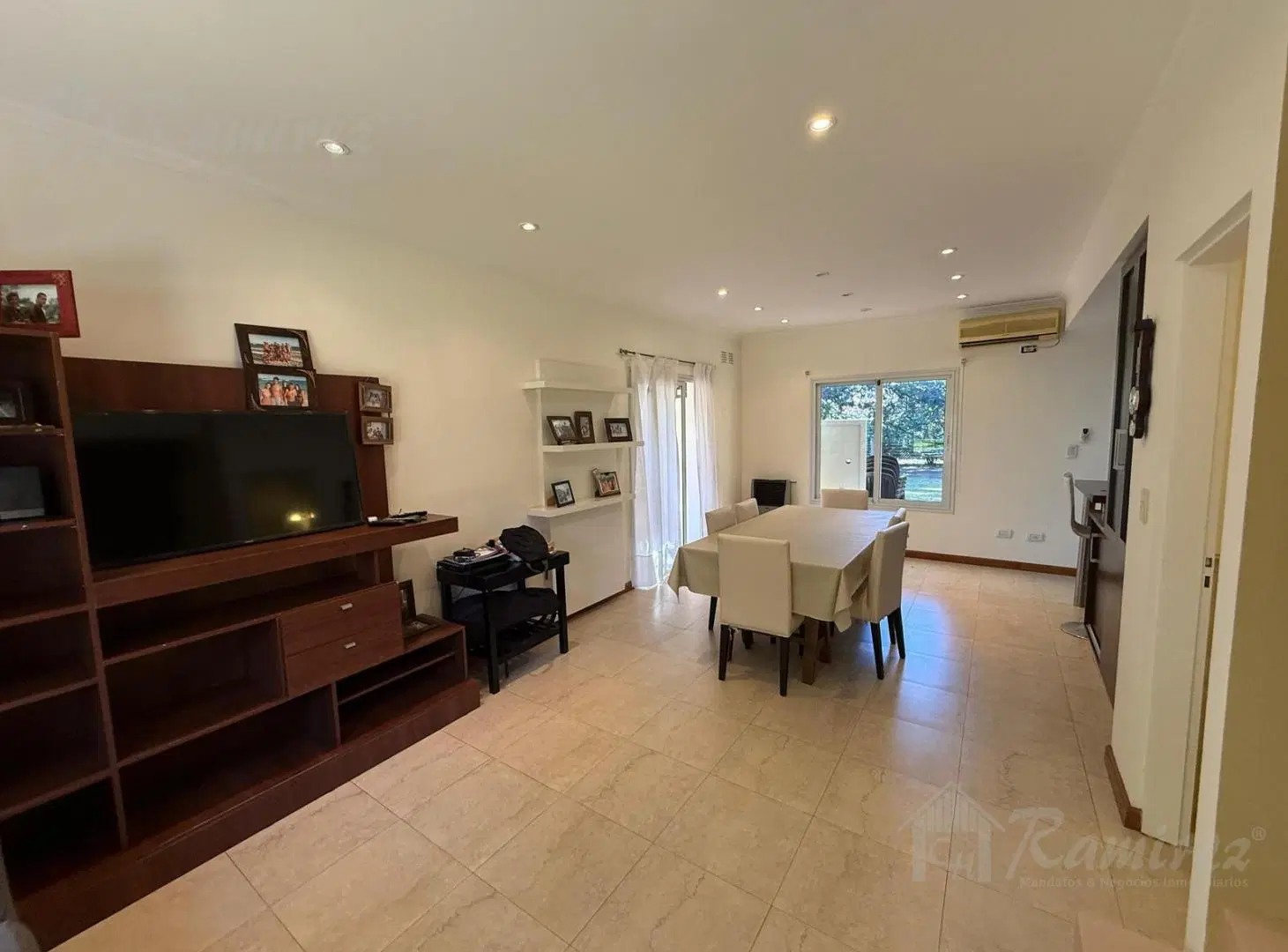 Duplex en Venta de 4 Ambientes El Resuello 3