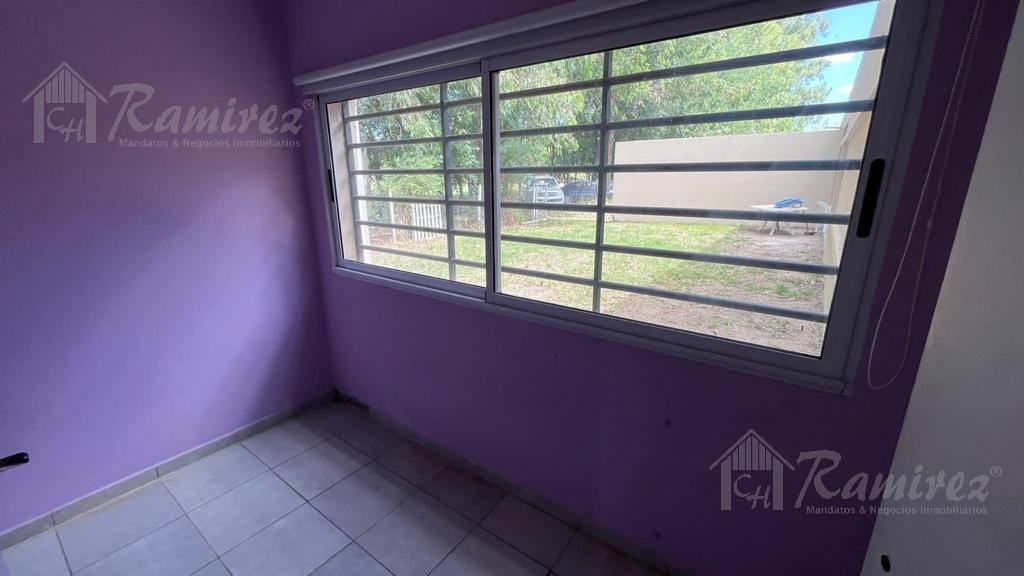 Foto de Casa 4 Ambientes En Venta - Francisco Alvarez, Moreno, imagen 3