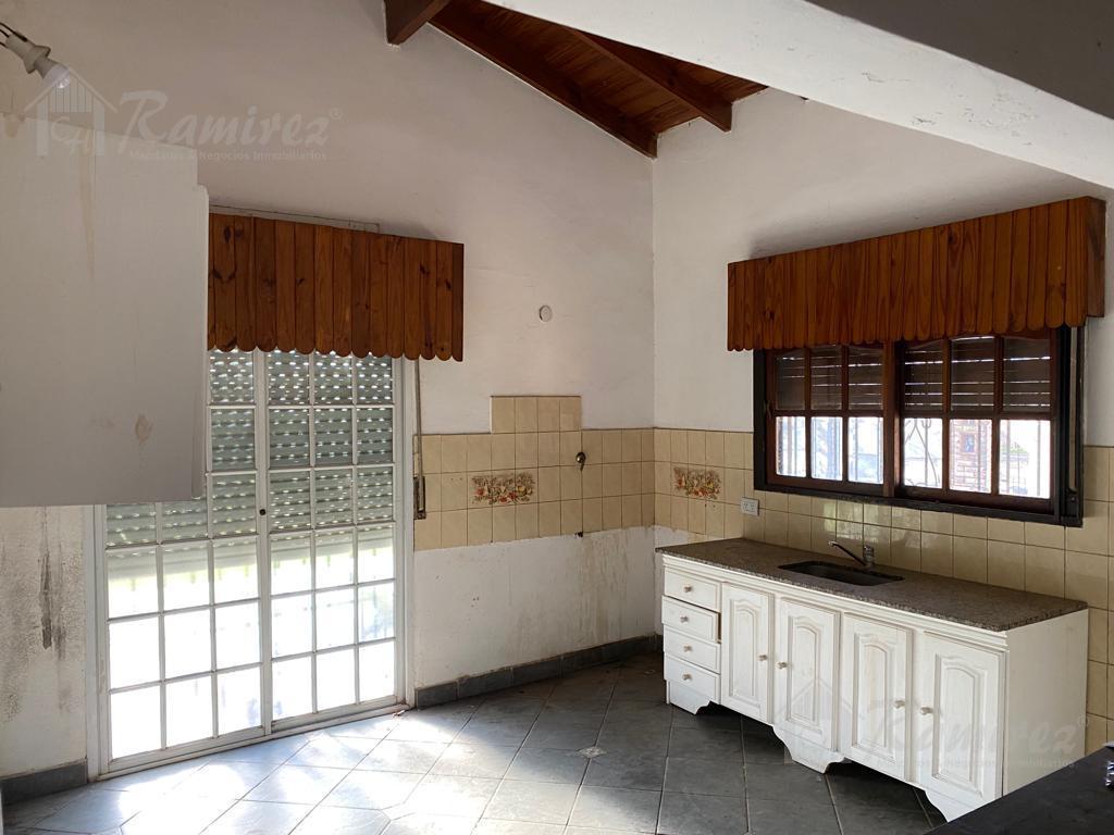 Foto de Casa 4 Ambientes En Alquiler - Francisco Alvarez, imagen 4