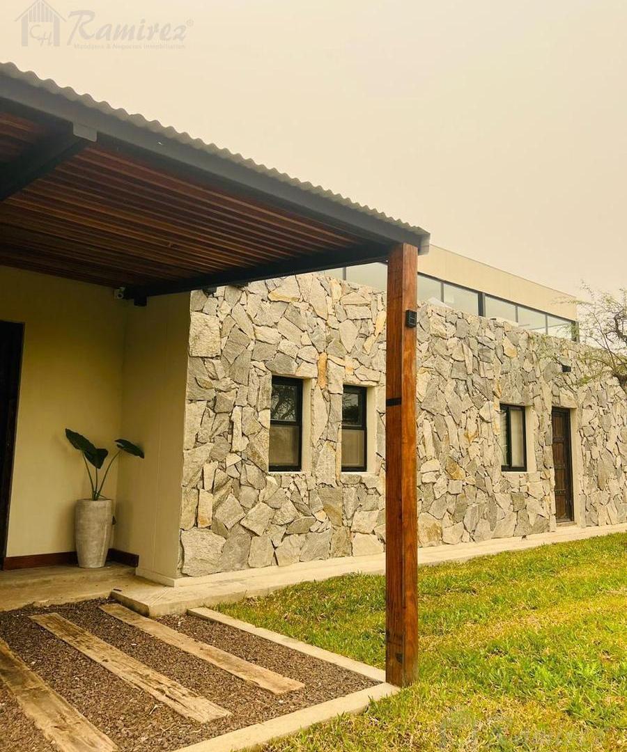 Foto de Casa en Venta - Paso De La Patria Corrientes, imagen 1