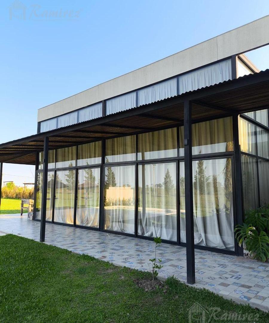 Foto de Casa en Venta - Paso De La Patria Corrientes, imagen 2