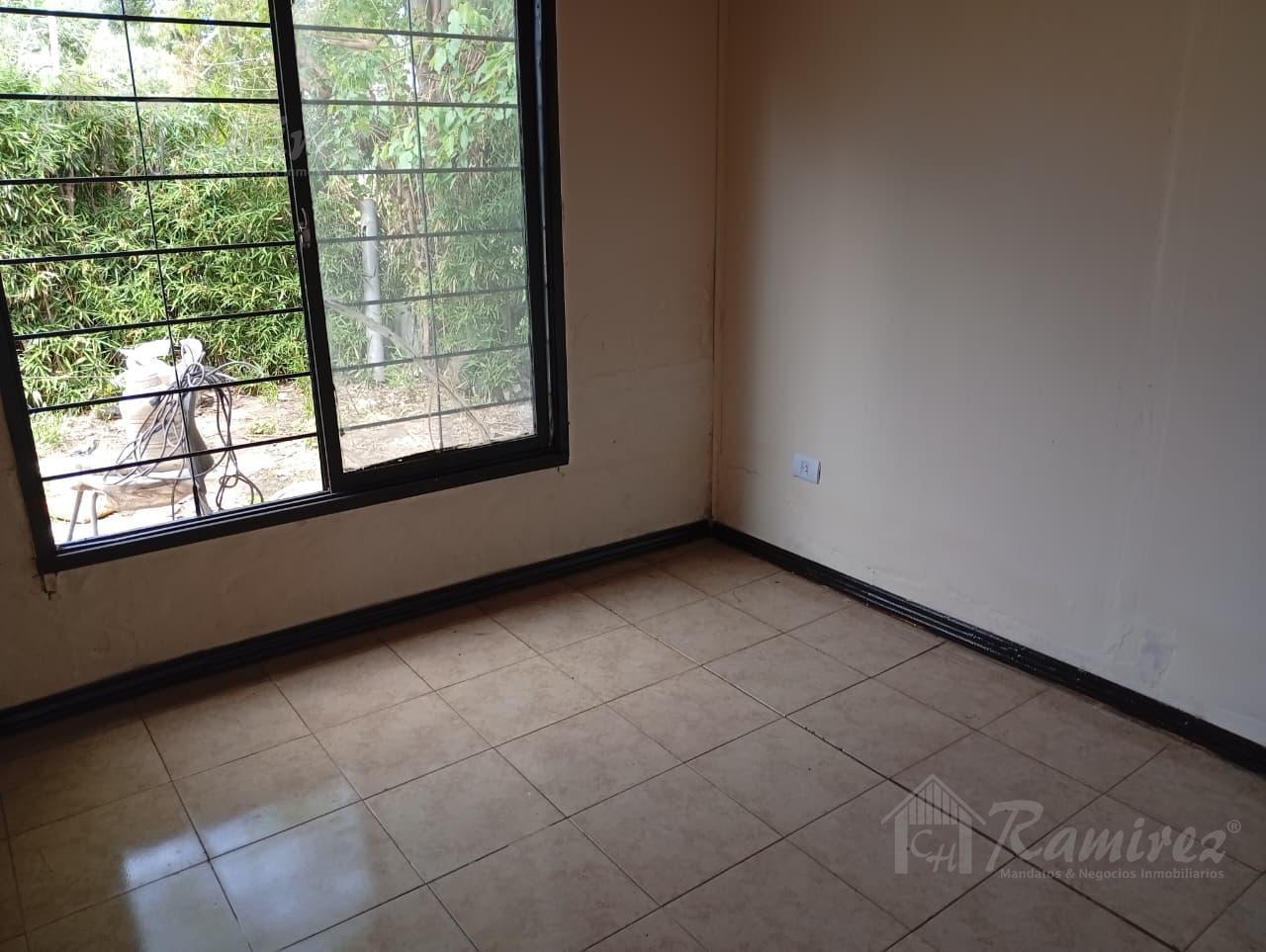 Foto de Casa 3 Ambientes En Alquiler - Francisco Alvarez, Moreno, imagen 3